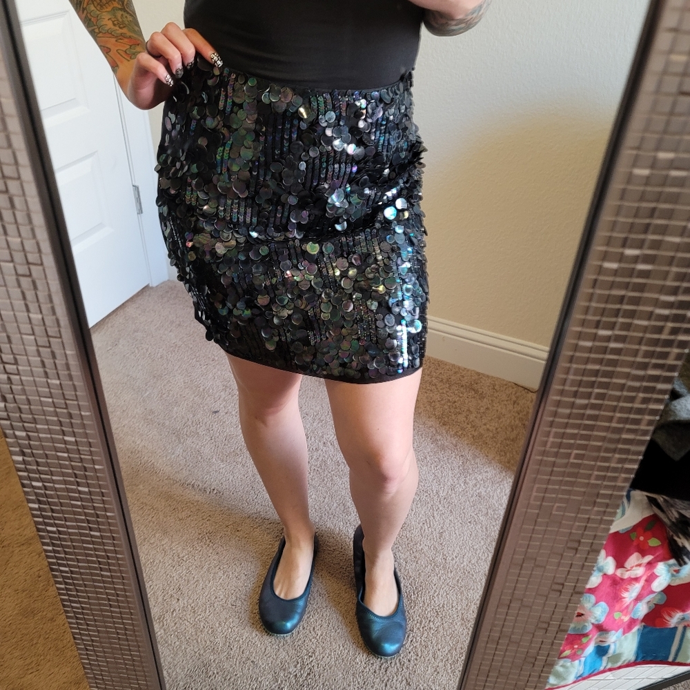 Elie Tahari sequin bead skirt size 6 - Picture 2 of 6